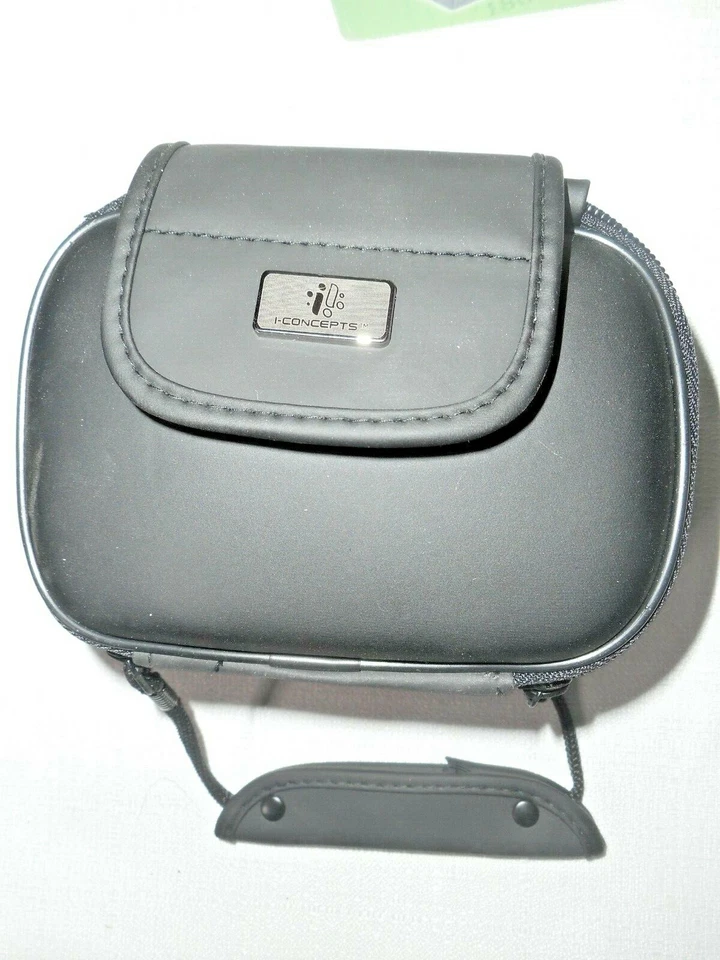 GPS Accessories Portable Executive Kit Carry Case Screen Protectors Cleaning Kit - Image 2 of 4