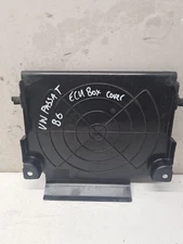 VW PASSAT B6 2.0 TDI 06/10 3c0906337 ECU BOX COVER ENGINE CONTROL UNIT COVER.
