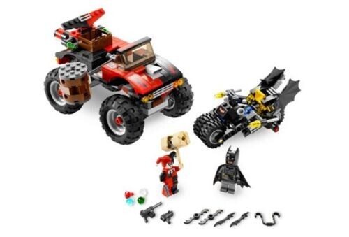 LEGO 7886 BATMAN: The Batcycle: Harley Quinn's Hammer Truck - 2008 - NO BOX - Picture 1 of 2