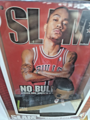 Funko Pop Derrick Rose NBA Cover Slam Vinyl Figure #11 Bulls