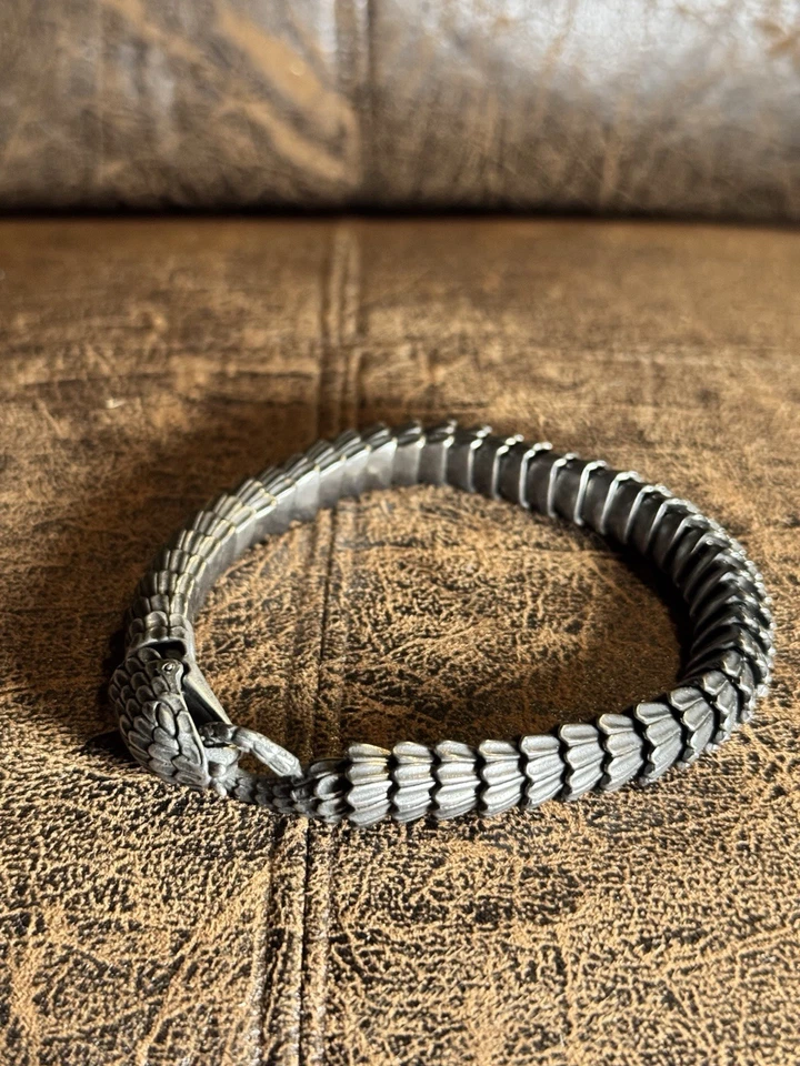 Pulsera de cadena de serpiente de acero inoxidable unisex - joyería tono plata Foto 3 de 4