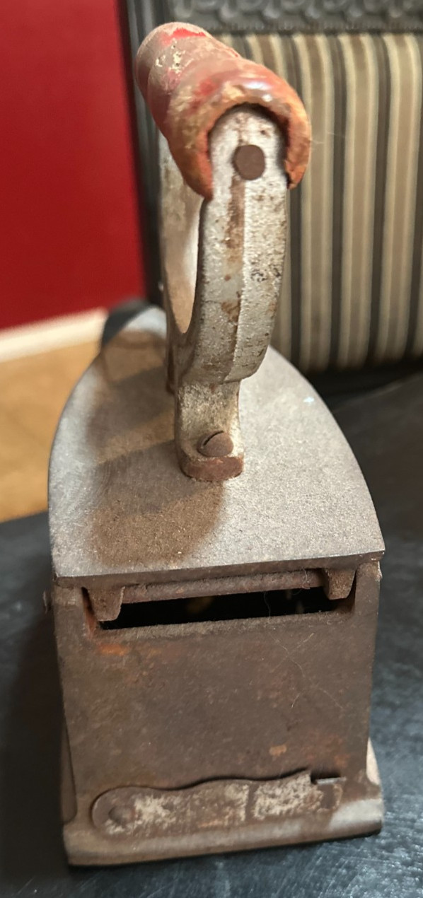 IRON antique 19th century cast iron coal charcoal clothes vintage