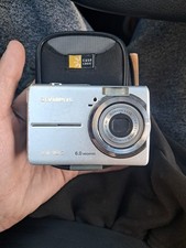 Olympus FE-190 6.0 MP Silver Digital Camera 3X Optical Zoom w/ Charger