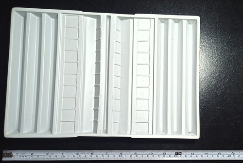 MIKA EDUCA VTG HANGMAN 100% COMPLETE BOARD GAME GREEK RARE VHTF BROKEN POINTER - Picture 3 of 17
