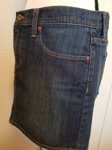 Gap Jeans Stretch/Brand/Women's/ Skirt/Size 8 /Stretch/Short/Dark wash/ - Picture 3 of 12