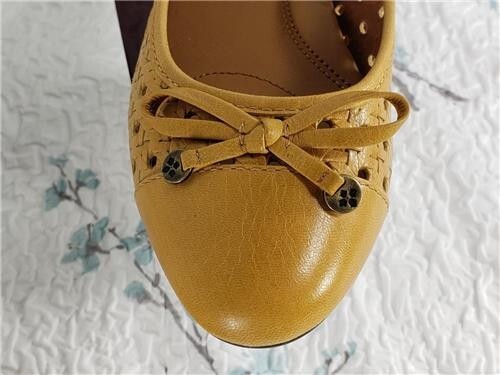 Patricia Nash Bettina Womens Flat Shoes Ochre Color Size 6M New in Box - Picture 6 of 9