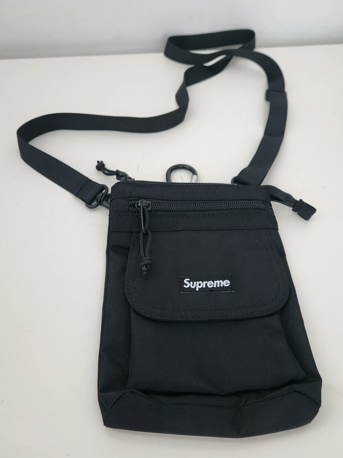 FW19 Supreme Sac Bandoulière Cou Pochette Utilitaire Cordura Nylon Noir Résistant à l'Eau