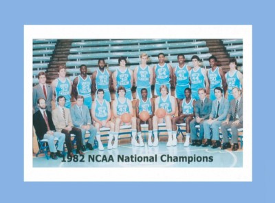 UNC TAR HEELS &MICHAEL JORDAN 1982 NCAA CHAMPS MATTED TEAM PIC