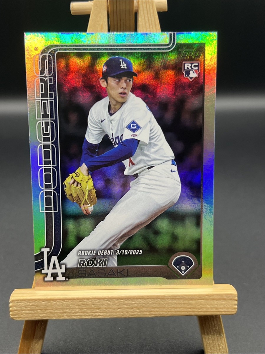 2025 Topps Update #US199 Roki Sasaki RC Rookie Debut Rainbow Foil