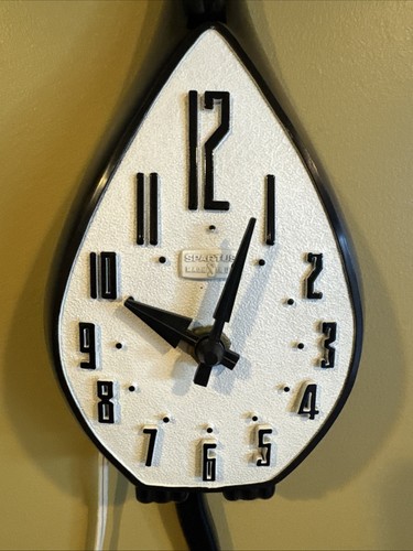 Vintage 50's Spartus Black Cat Wall Clock Eyes Blink Time & Tail Work Classic - Picture 7 of 17