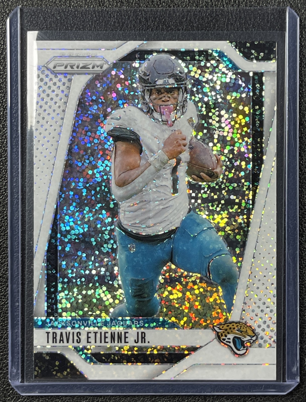 TRAVIS ETIENNE JR. 2024 PANINI PRIZM #130 WHITE SPARKLE SSP JAGUARS