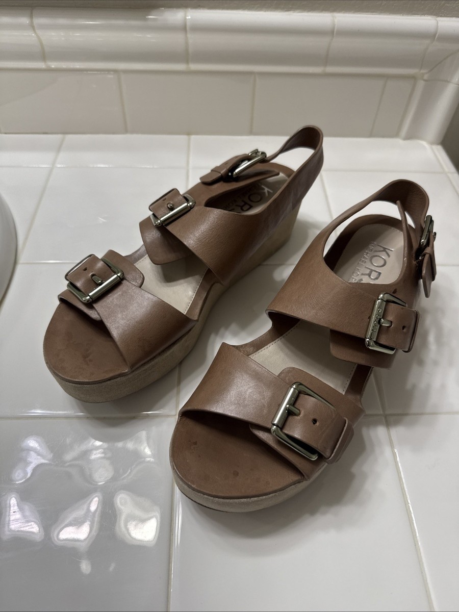 Michael Kors Zoe 2 Band Flatform platform Leather Sandals  display picture 1