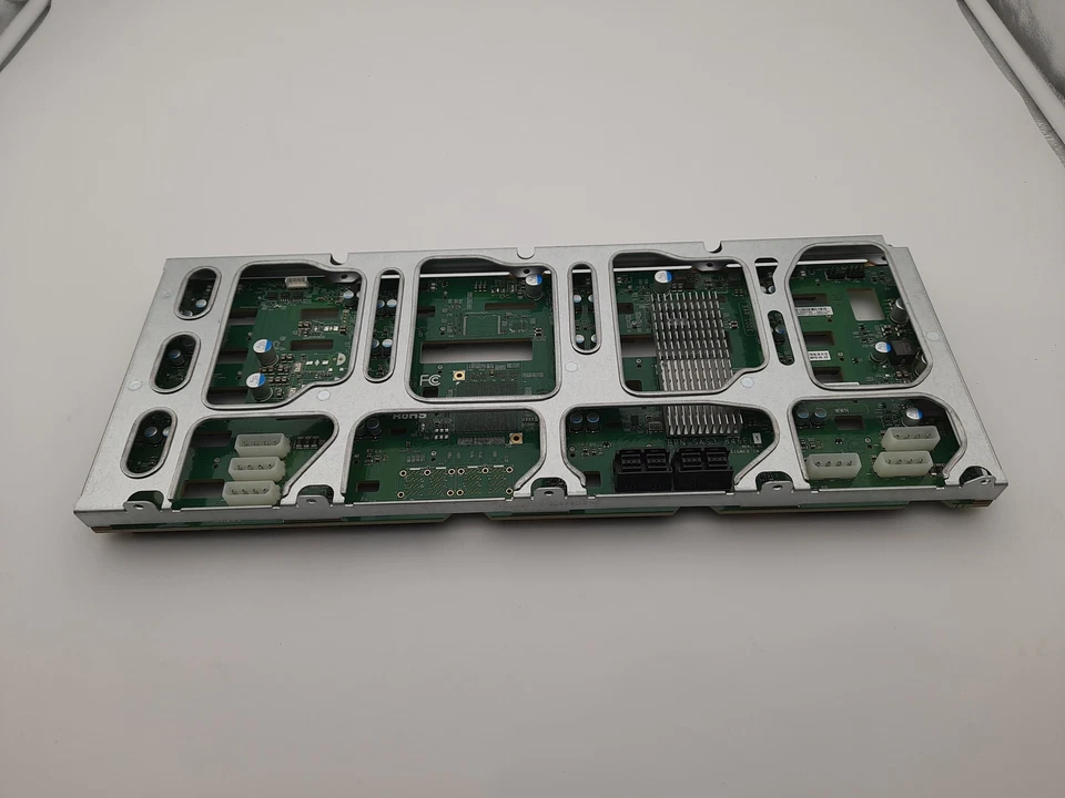 Supermicro BPN-SAS3-846EL1 SAS12G 24x SFF8643 Backplane Expander Server - Bild 2 von 4