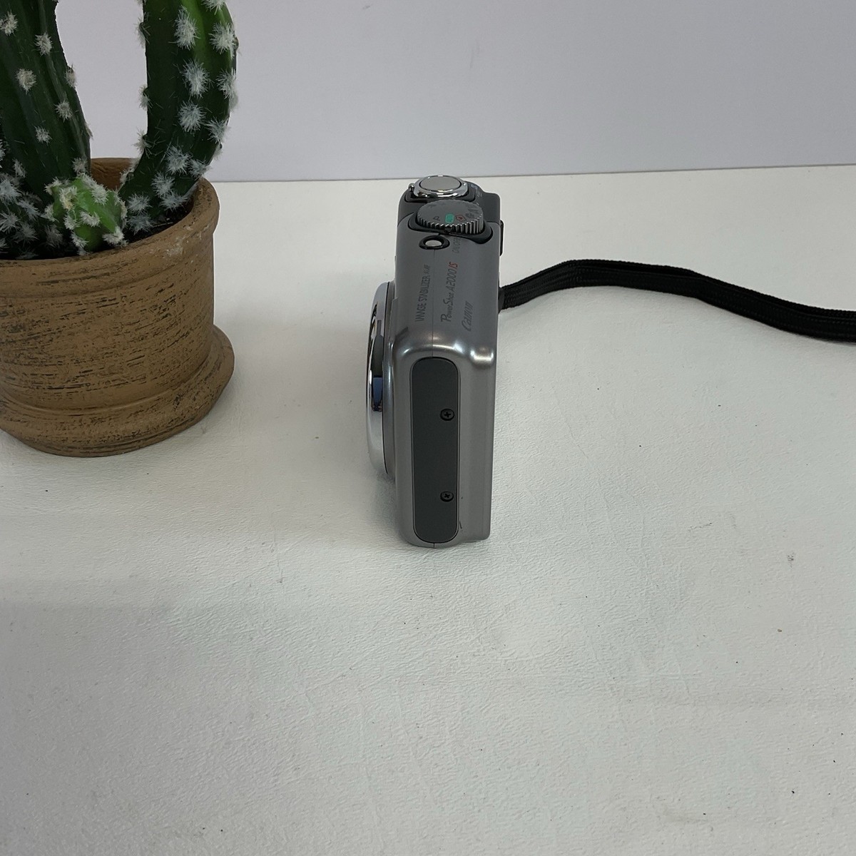 【極美品】Canon Power Shot A2000IS Amazon Canada: Canon Powershot A2000IS 10MP Digital Camera