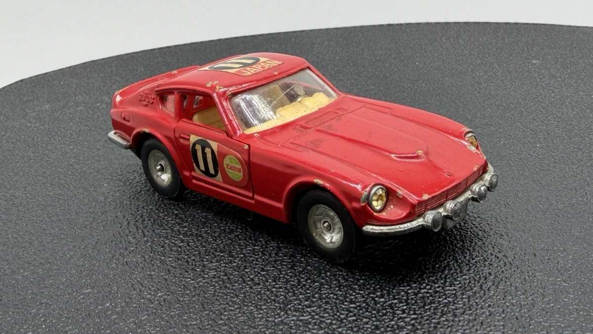 Vtg Corgi Datsun 240Z Diecast Car Whizzwheels No. 11 Japan Made in