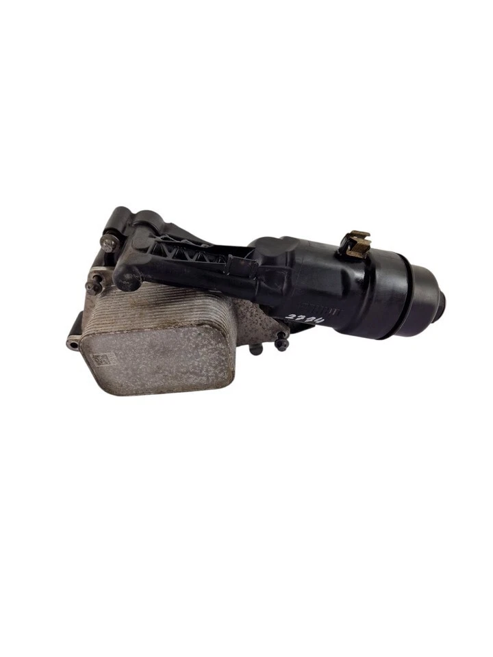 MINI COOPER F55 1.2 B. Ölfiltergehäuse Oil Cooler Housing Ölfilter 72353179 - Image 4 of 4