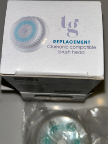 4 True Glow by Conair Facial Brush Replacement Attachment Clarisonic Compatible - 第 11/11 張圖片