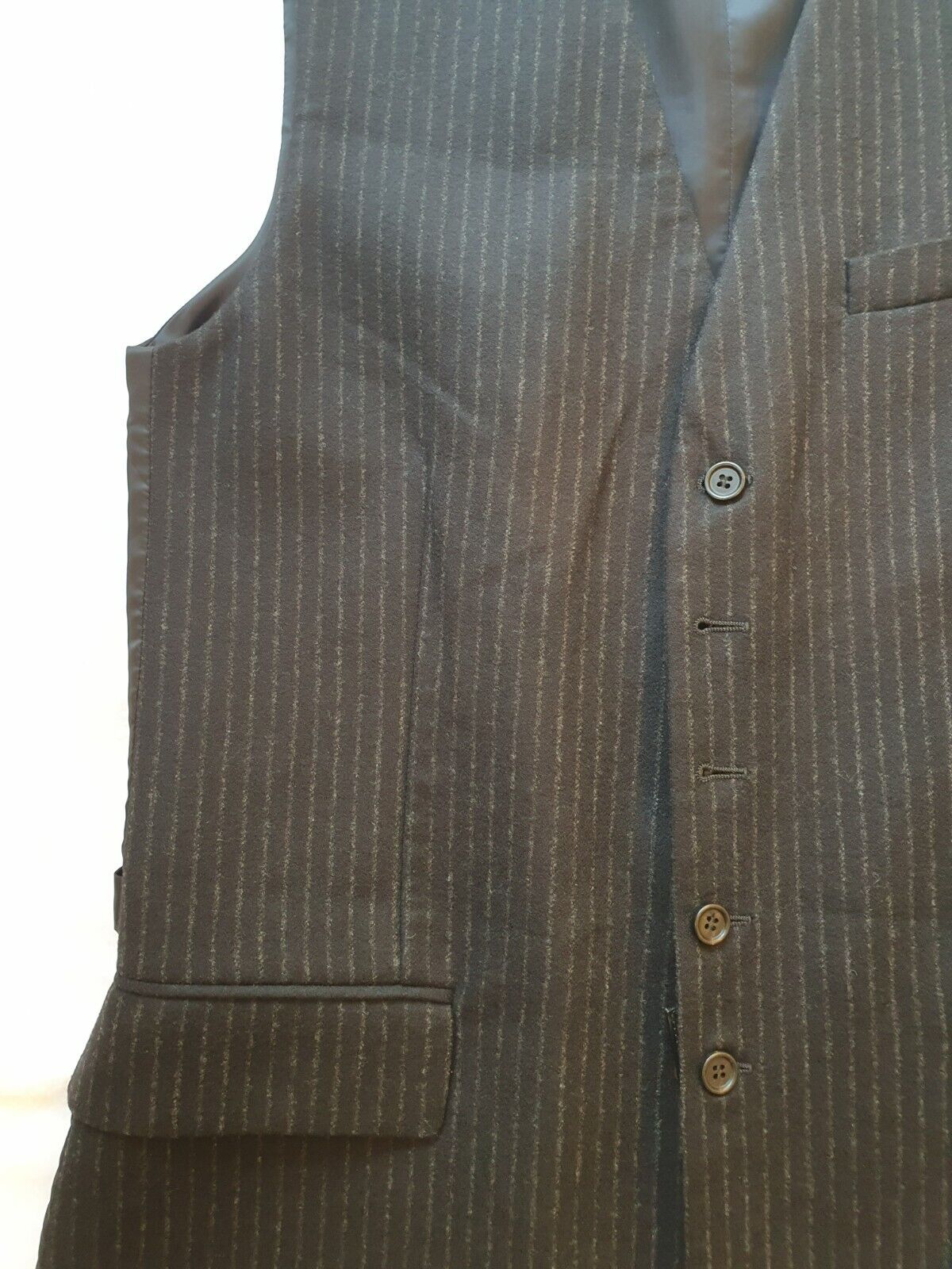Picture 10 of 24