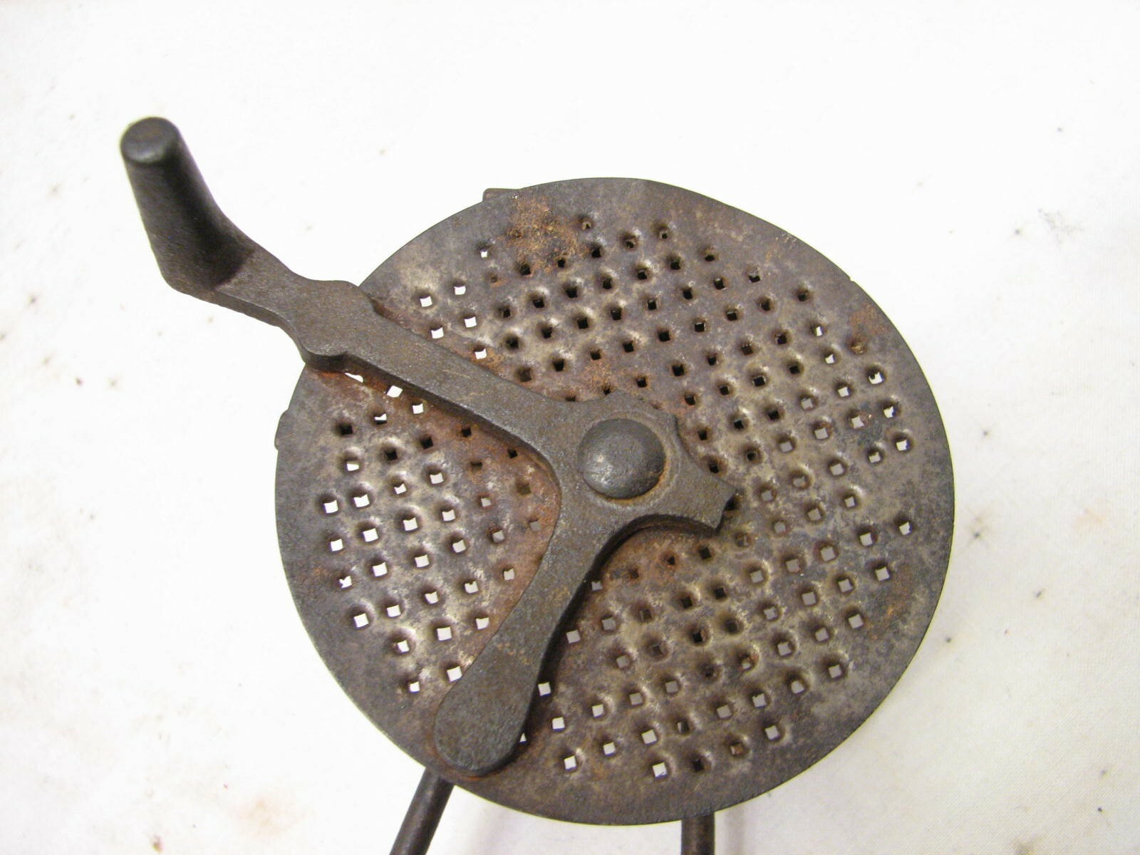Unique Tin Antique Crank Nutmeg Grinder Grater Kitchen Spice Tool eBay
