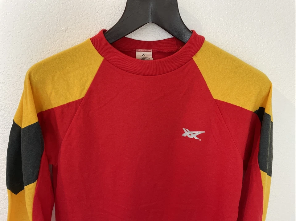 VTG 1980s ASICS Tiger Long Sleeve Raglan TShirt Size S Made in USA Red Logo SNS - Image 2 of 4