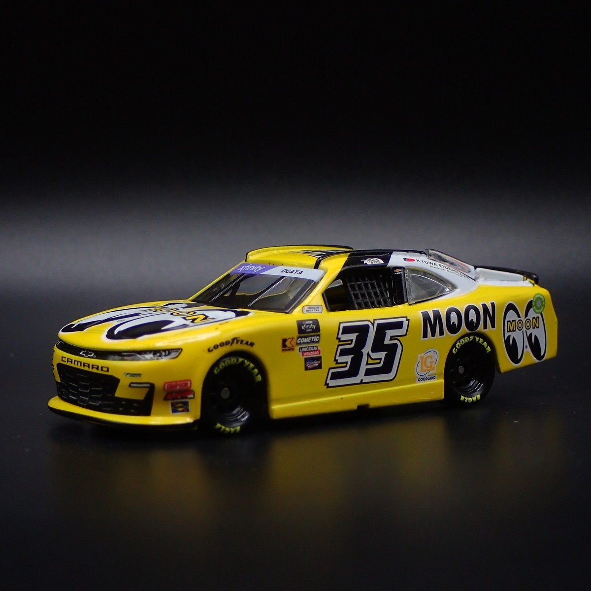 ミニカー NASCAR 2024 CAMARO AKINORI OGATA 2024 24 CHEVY CAMARO #35 AKINORI OGATA MOONEYES NASCAR 1:64