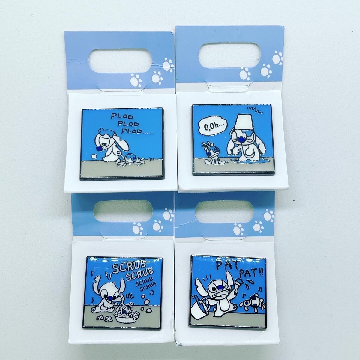レア！Stitch CrashesDisney☆ピンバッジ全12種&ホルダー1冊 レア！Stitch CrashesDisney☆ピンバッジ全12種&ホルダー1冊