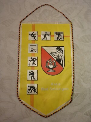 Vintage Pennant GDR Sports Circle Bad Salzungen DTSB