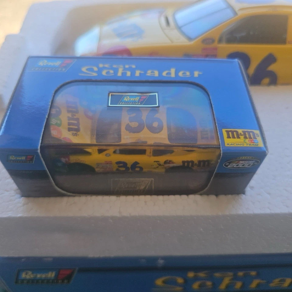 Revell коллекции NASCAR литой 1:24 Ken Schrader M & M's ограниченного новый - Изображение 2 из 4