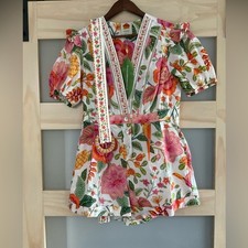 FARM Rio Macaw Bloom Off White Romper Belted Floral Ruffle Sleeve Cotton LG