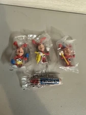 NIP VINTAGE Dominos Pizza Advertising Eraser Crayon Avoid the Noid Rubber Lot 4