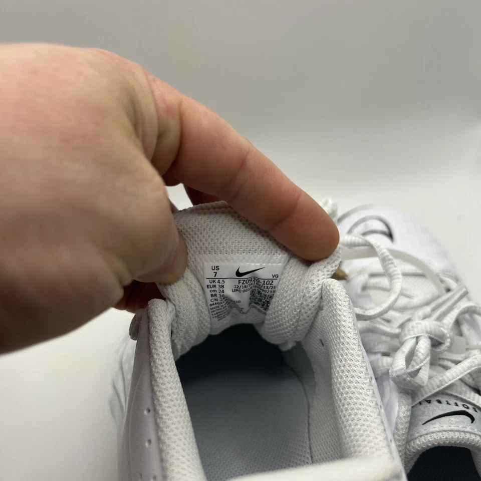 Nike Hyperdiamond 4 Keystone Molded Softball Cleats FZ0920-102 Women’s Size 7 US - Image 3 of 4