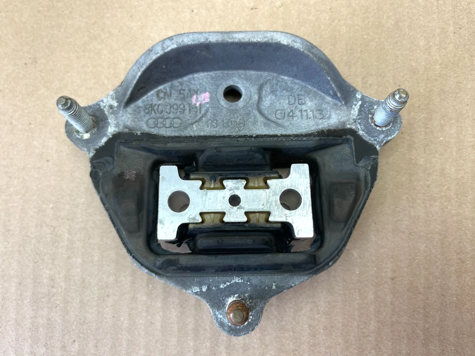 2009-2017 AUDI S5 - Transmission Mount Bracket OEM 8K0399151 - Image 4 of 4