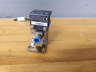 Keyence Pressure Sensor, AP-C33KP / 12-24VDC