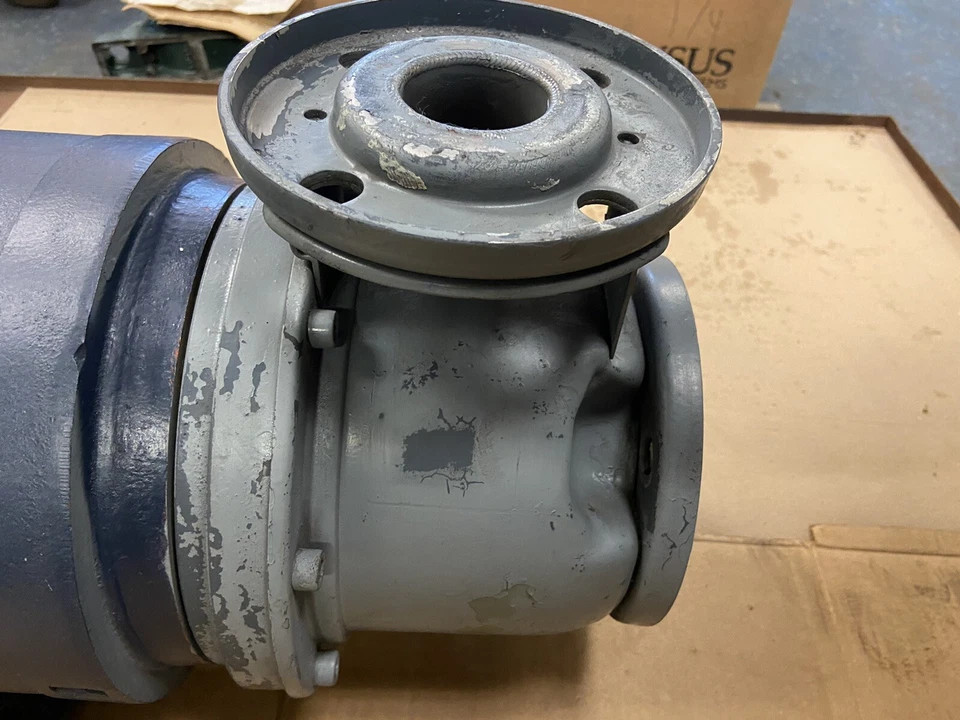 Bomba Gould, 2x2,5-8 8SHK, con motor Leeson de 15 hp 3450 rpm 208-230 V/460 V Foto 4 de 4