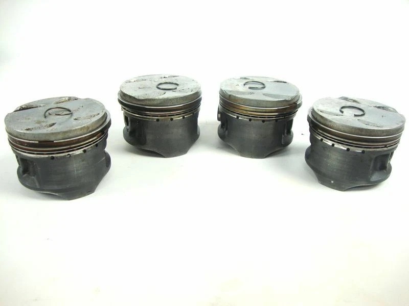 PISTON CYLINDERS SUZUKI GSX 1100 S KATANA GSX110XS ENGINE CYLINDER PISTON Foto 4 de 4