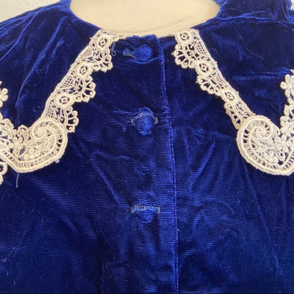 Vintage 70’s Gunne Sax Size 11 Blue Velvet Victorian Long Sleeve Lace Dress