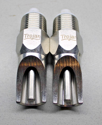 2 Pack Trojan 75 Livestock Watering Cone Throat Nipple 7/8'' Hog 50lbs Drinker