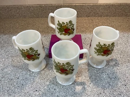 Vintage Corning Ware "Spice of Life" Milk Glass Coffee Mugs 5.5" Set of 4 Mugs