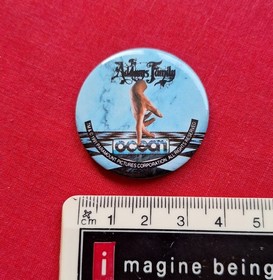 Addams Family thing Lapel Pin Badge Ocean 1991 Promo Button Vintage Nintendo NES