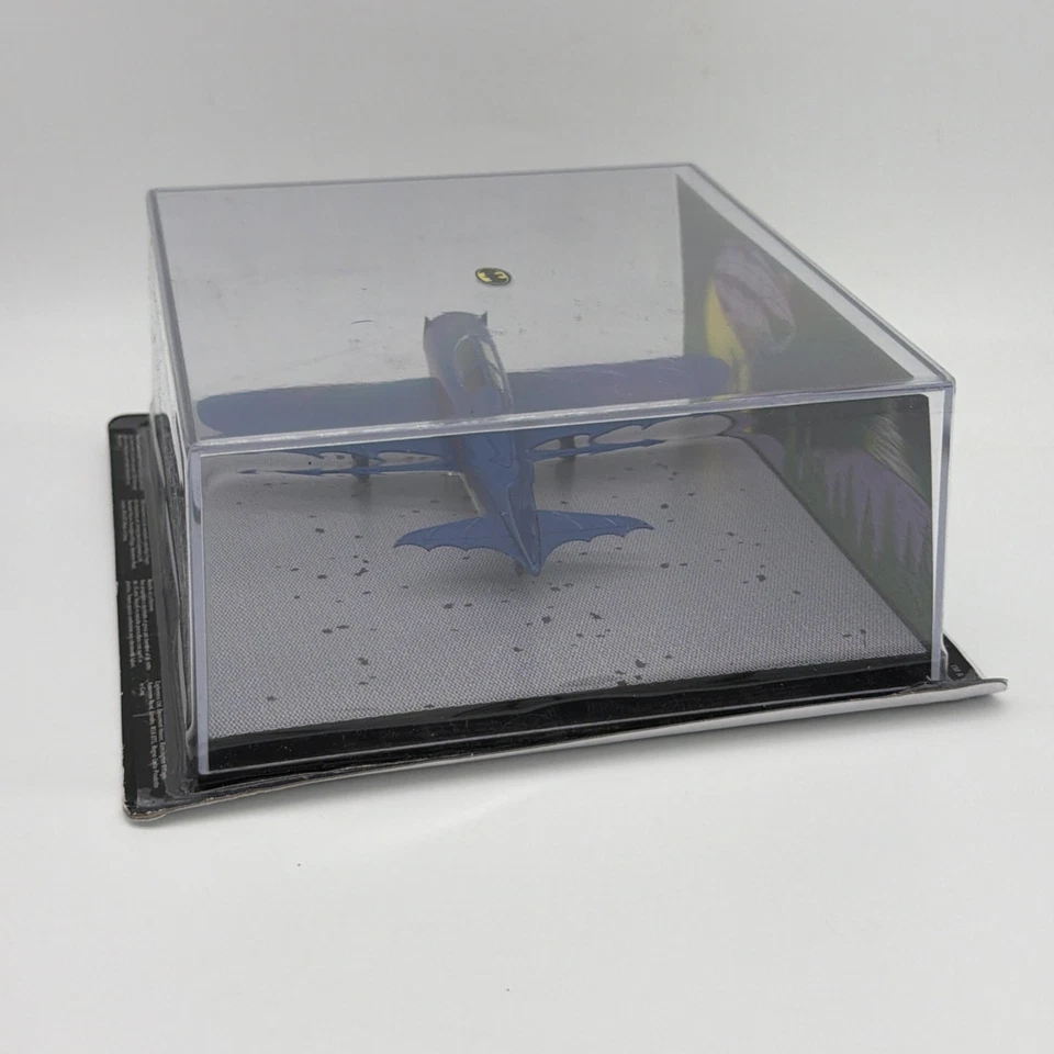 Eaglemoss DC Batman Automobilia Magazine Detective Comics #54 Batplane - Image 2 of 4