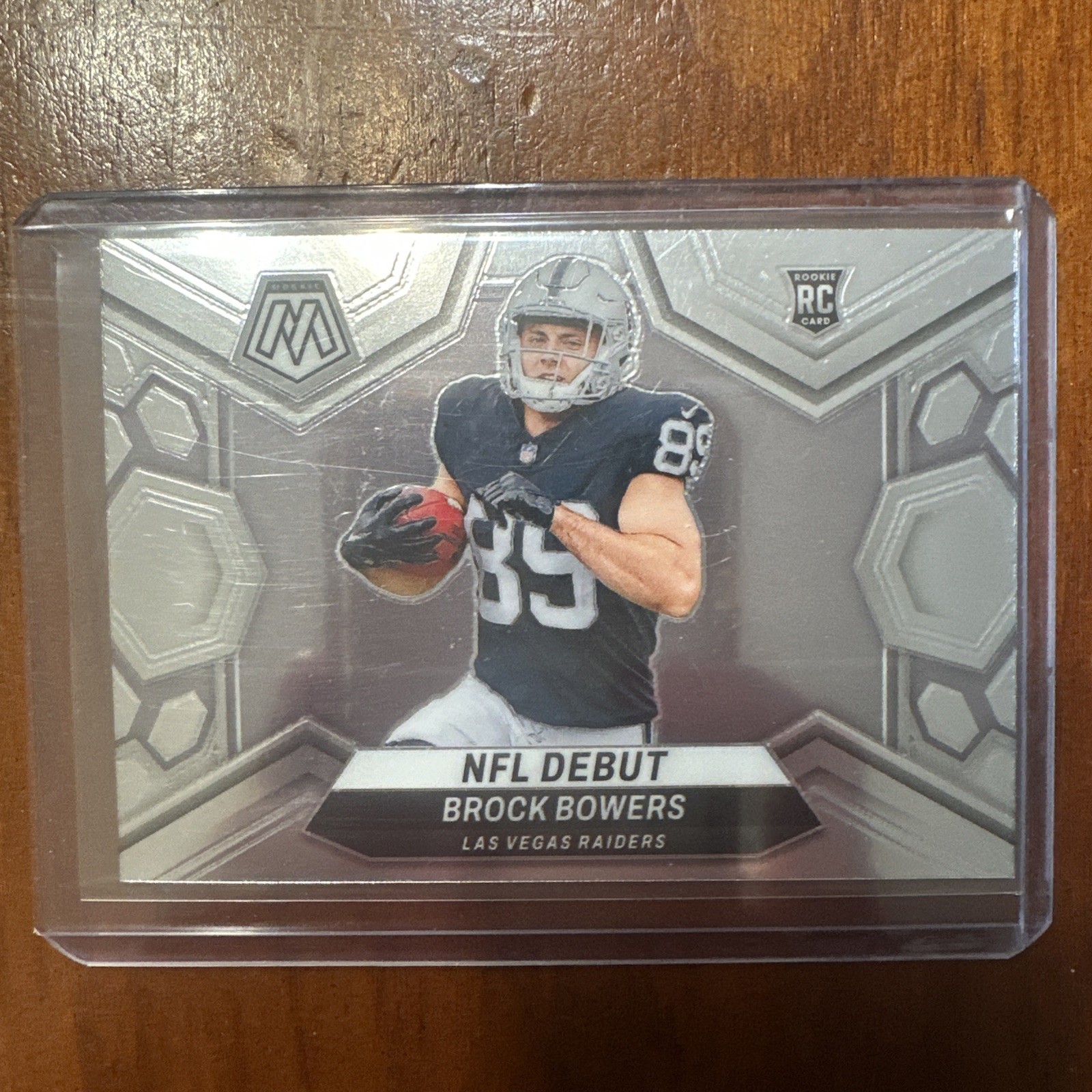2024 Panini Mosaic Silver Rookie Debut #286 Brock Bowers Las Vegas Raiders