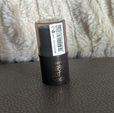 Essence | Baby Got Bronze | Cream Bronzer Stick Easy to Apply & Blend | Vegan &