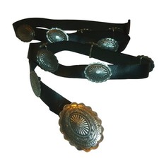 Vintage Enchanted Southwest Black Leather Concho Belt Silver Tone Oval Buckle