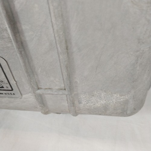 Pelican King Hartschalenkoffer 1600 Größe innen 21,75 x 16,81 x 7,625" schöner Schaumstoff gebraucht - Bild 18 von 24