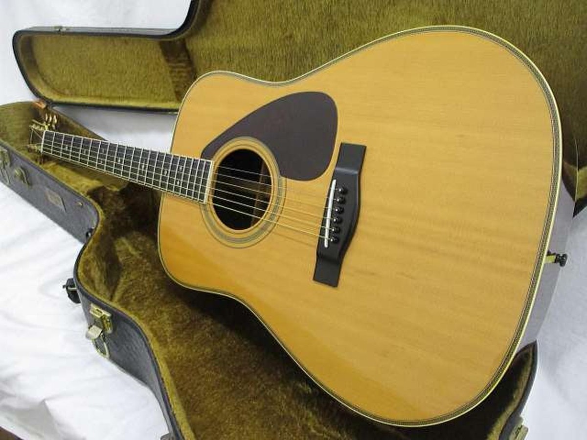 YAMAHA Acoustic Guitar L-8 Late Model With Hard Case Shipping From