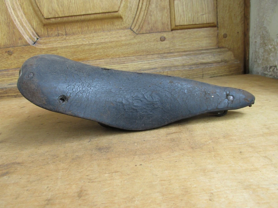 MEILLEURE ANCIEN SELLE DE VELO COURSE CUIR LEATHER RACING BICYCLE SADDLE - Photo 2/4
