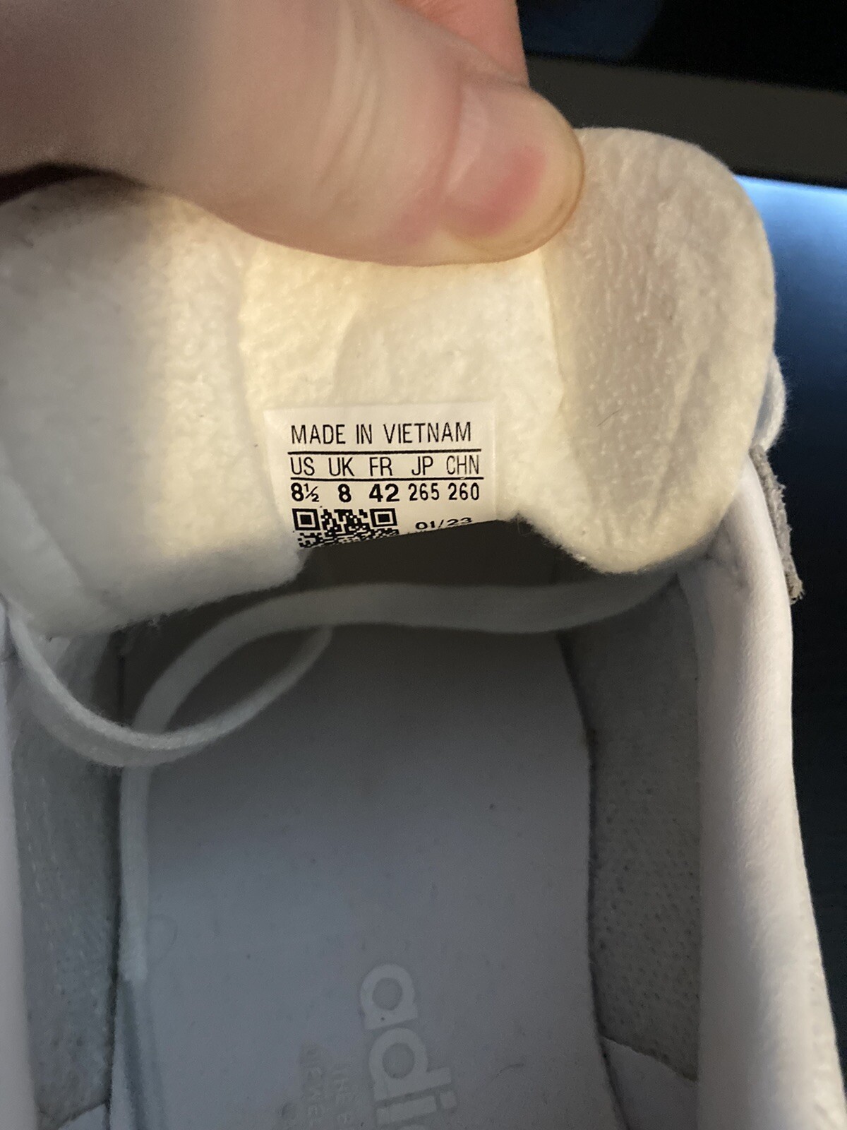 adidas gazelle triple white