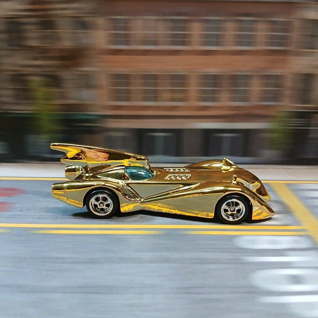 Hot Wheels BATMAN BATMOBILE CFK21 Gold CHROME (WANGSTAR CUSTOM