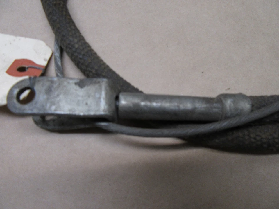 Chrysler C-25 y C-26 1940 cable de freno de estacionamiento de emergencia Nors  Foto 2 de 4