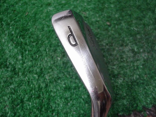 Left Hand Nice Titleist Forged ZB Pitching Wedge Dynamic Gold S-300 Steel Stiff - Picture 4 of 4